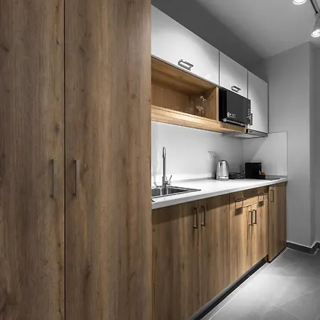 Factory Inn, Nilie Hospitality Mgmt Apartament *