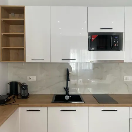 Factory Inn, Nilie Hospitality Mgmt Salonic