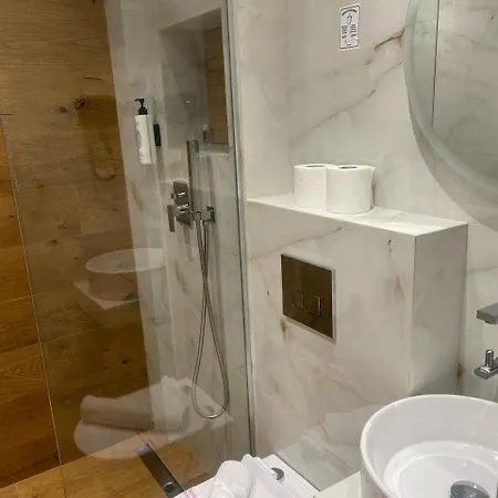 Factory Inn, Nilie Hospitality Mgmt * Θεσσαλονίκη